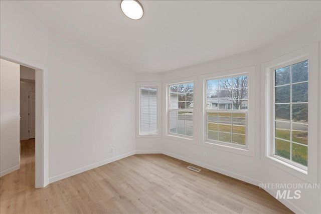 89 S Firwood Ave, Eagle, ID 83616