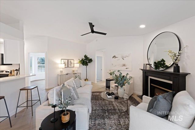 89 S Firwood Ave, Eagle, ID 83616