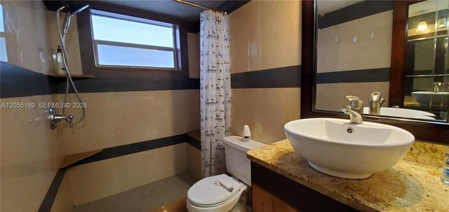 1300 N 17th Avenue 108, Hollywood, FL 33020