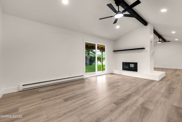 802 Lyell Way, Gardnerville, NV 89460