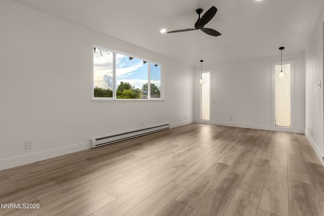 802 Lyell Way, Gardnerville, NV 89460
