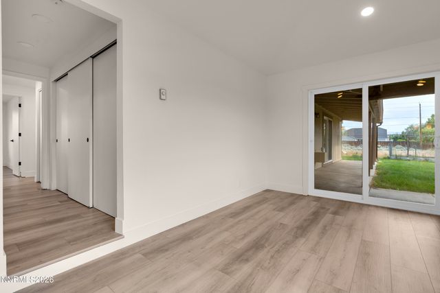 802 Lyell Way, Gardnerville, NV 89460