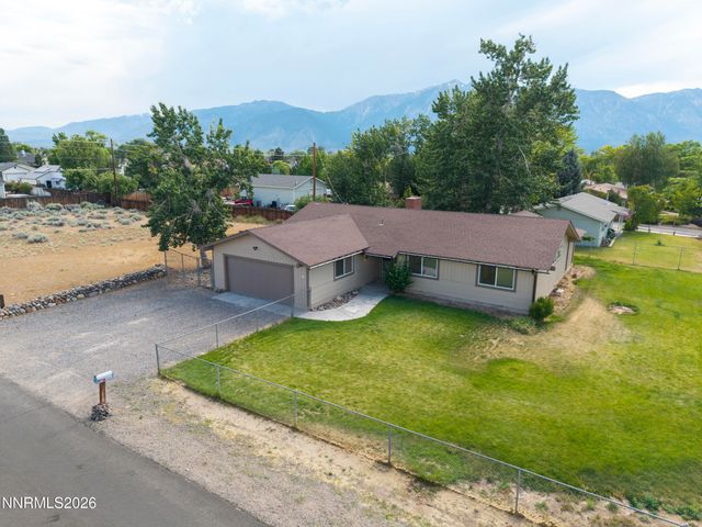 802 Lyell Way, Gardnerville, NV 89460
