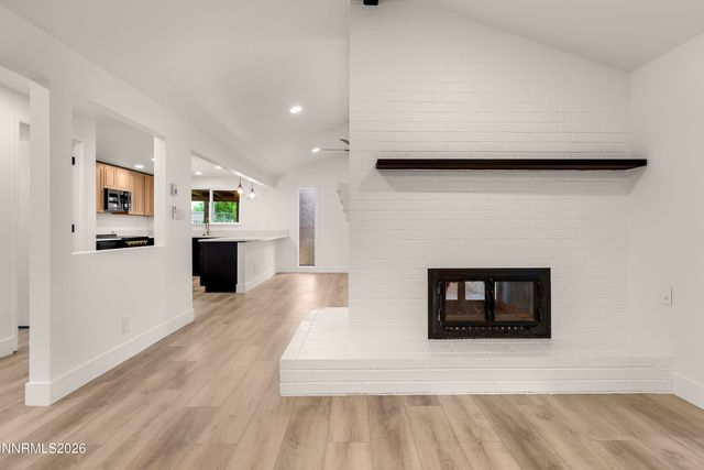 802 Lyell Way, Gardnerville, NV 89460