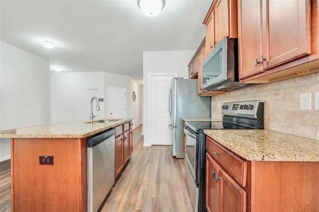 767 Galveston Way, Mcdonough, GA 30253