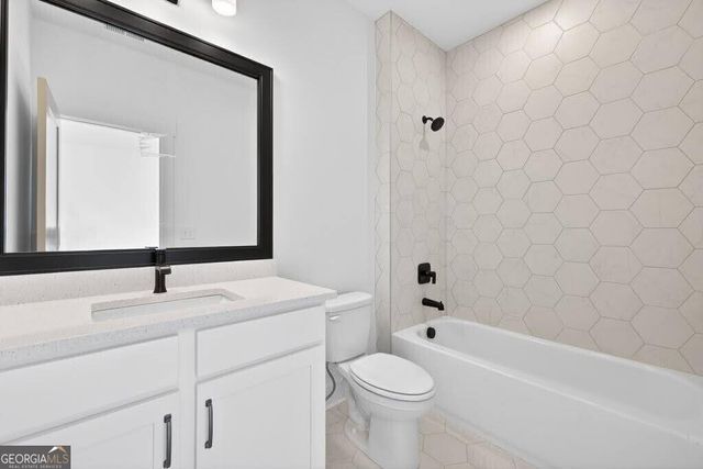 788 Lapis Trail, Kennesaw, GA 30152