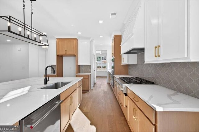 788 Lapis Trail, Kennesaw, GA 30152
