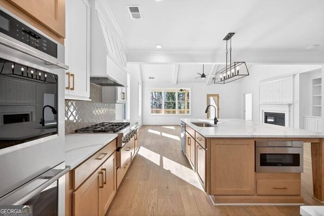 788 Lapis Trail, Kennesaw, GA 30152