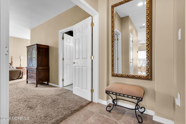 44 Kensington Road, Manchester, NJ 08759