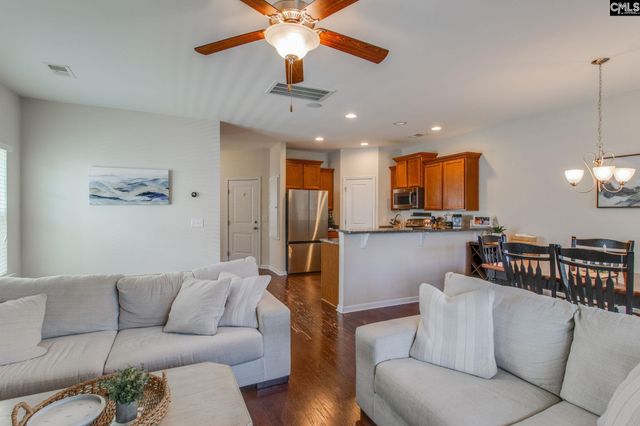 512 Finnegan Lane, West Columbia, SC 29169
