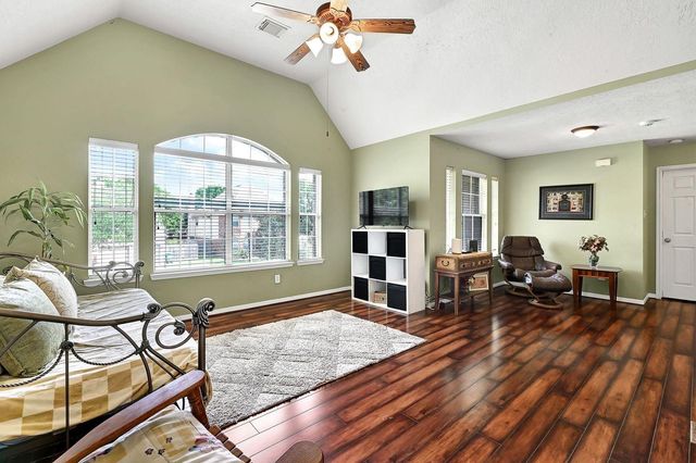 3422 Bay Breeze Drive, Seabrook, TX 77586