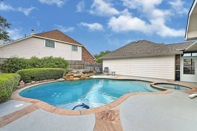 3422 Bay Breeze Drive, Seabrook, TX 77586