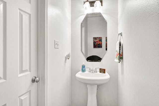 3422 Bay Breeze Drive, Seabrook, TX 77586