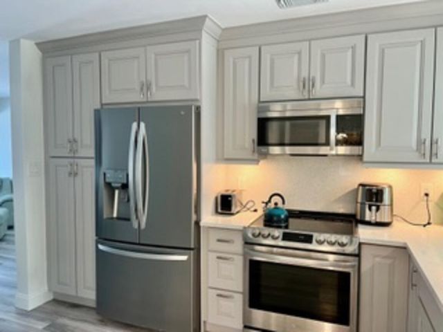 200 NE 56th Street, Fort Lauderdale, FL 33334
