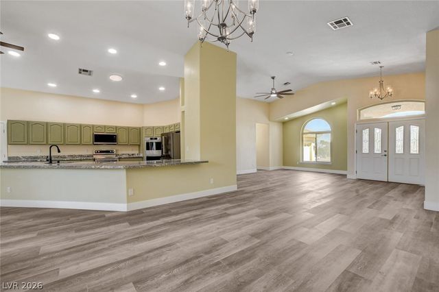 7095 North Eula Street, Las Vegas, NV 89149