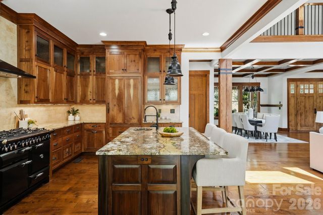 9208 Flying Eagle Lane, Charlotte, NC 28278