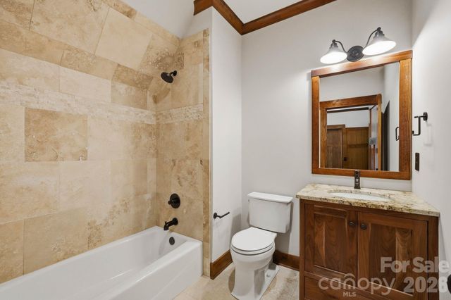 9208 Flying Eagle Lane, Charlotte, NC 28278