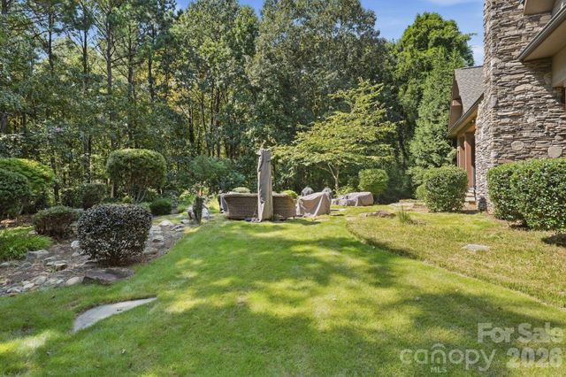 9208 Flying Eagle Lane, Charlotte, NC 28278