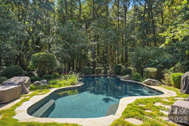 9208 Flying Eagle Lane, Charlotte, NC 28278