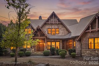 9208 Flying Eagle Lane, Charlotte, NC 28278