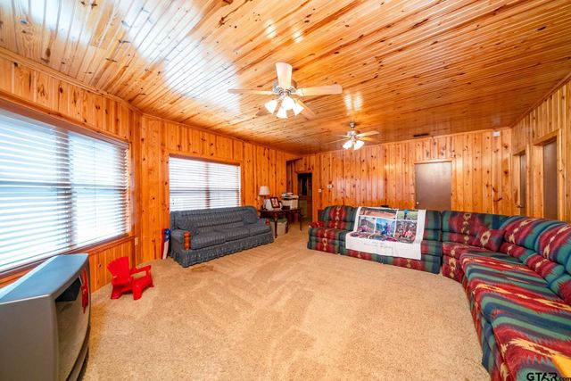 2636 Aqua Vista, Jacksonville, TX 75766