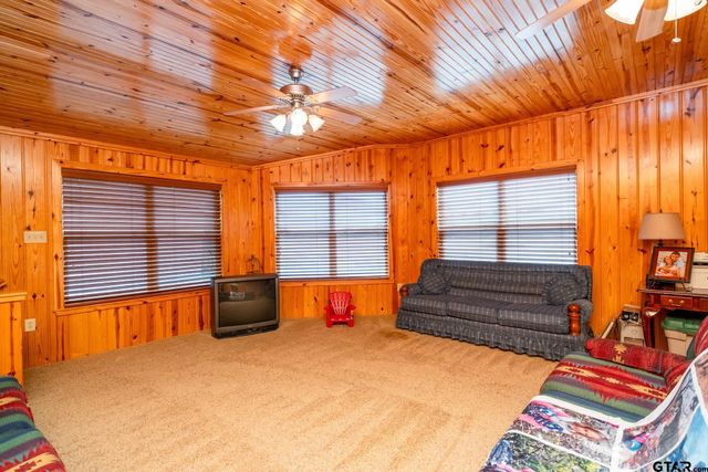 2636 Aqua Vista, Jacksonville, TX 75766