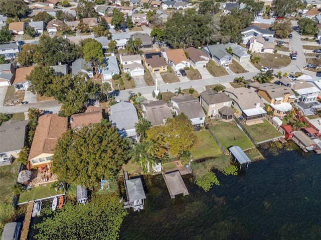 691 LAKE DEXTER CIRCLE, Winter Haven, FL 33884