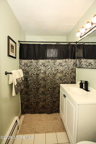 60 Manchester Court A, Freehold, NJ 07728