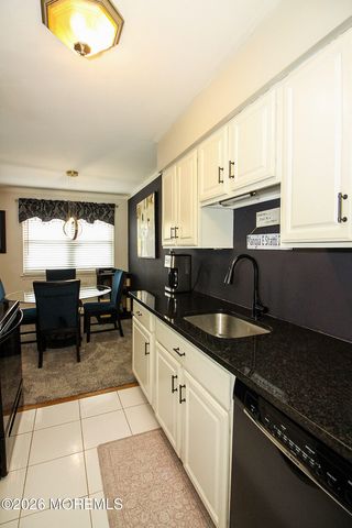 60 Manchester Court A, Freehold, NJ 07728