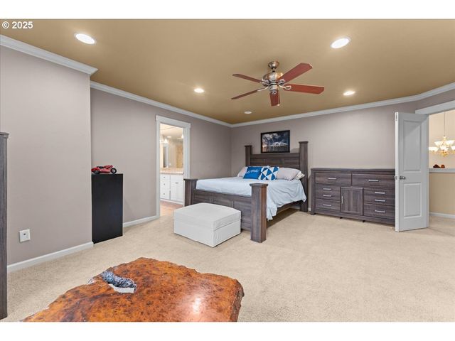 15485 Sw WILLAMETTE VALLEY Ct, Beaverton, OR 97007