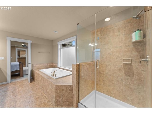 15485 Sw WILLAMETTE VALLEY Ct, Beaverton, OR 97007