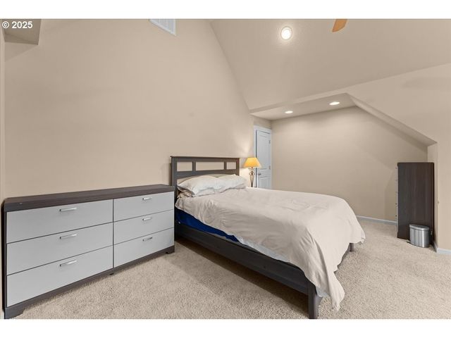 15485 Sw WILLAMETTE VALLEY Ct, Beaverton, OR 97007