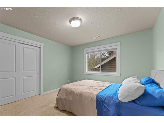 15485 Sw WILLAMETTE VALLEY Ct, Beaverton, OR 97007