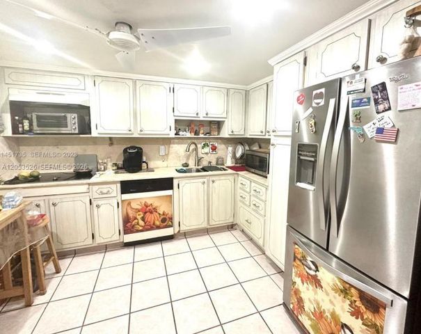 1811 Jefferson St 210, Hollywood, FL 33020