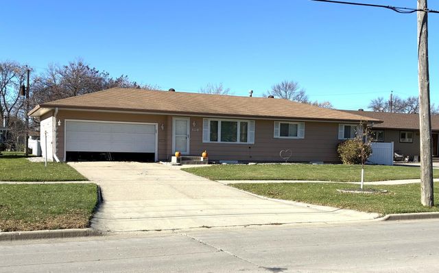 3110 Broadway N, Fargo, ND 58102