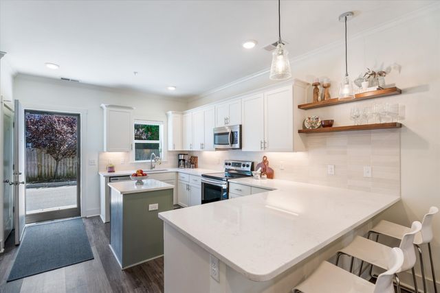 1625 Monroe Ave Apt 4, Memphis, TN 38104