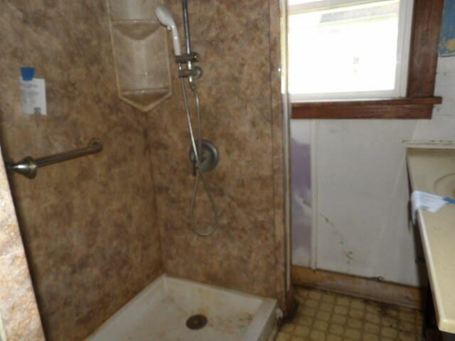 709 S Main Street, Three Rivers, MI 49093