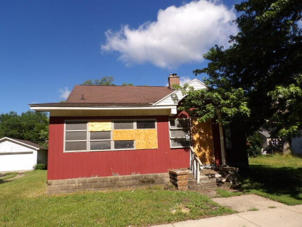 709 S Main Street, Three Rivers, MI 49093