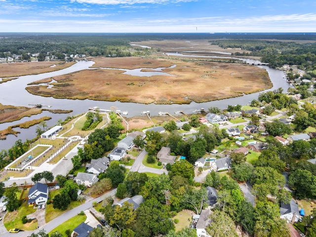 1062 Dominion Drive, Hanahan, SC 29410