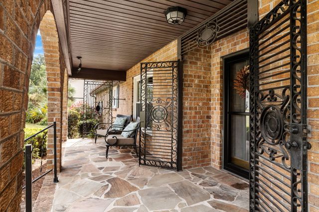 1062 Dominion Drive, Hanahan, SC 29410