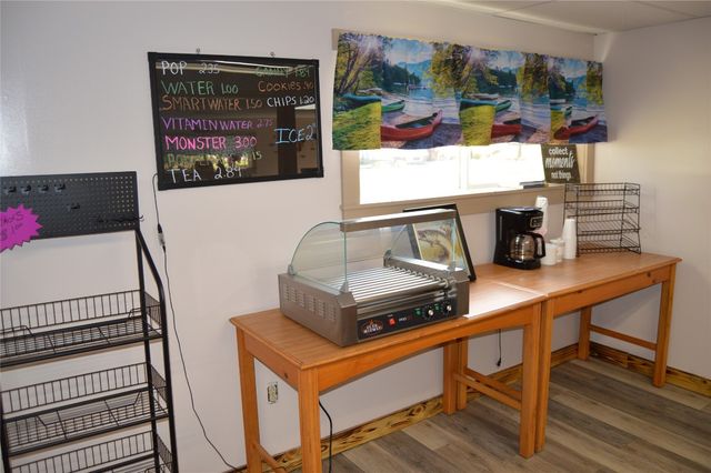 330 MCCLELLAN Street, Cambridge Springs, PA 16403