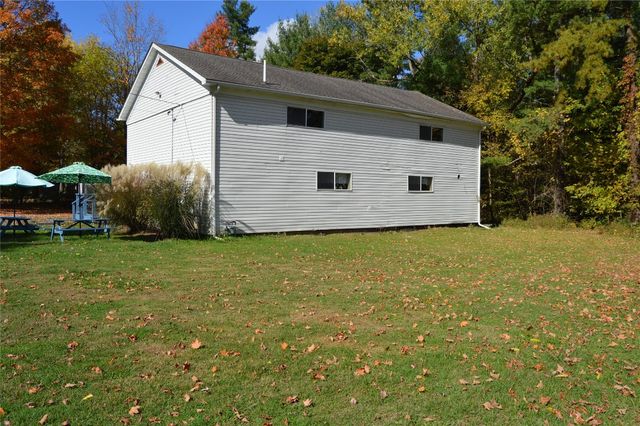 330 MCCLELLAN Street, Cambridge Springs, PA 16403