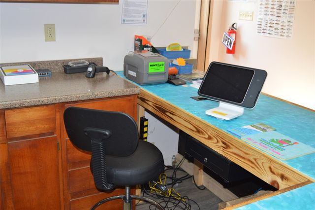 330 MCCLELLAN Street, Cambridge Springs, PA 16403