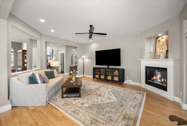 2089 S Parkwood Cir, Spokane, WA 99223