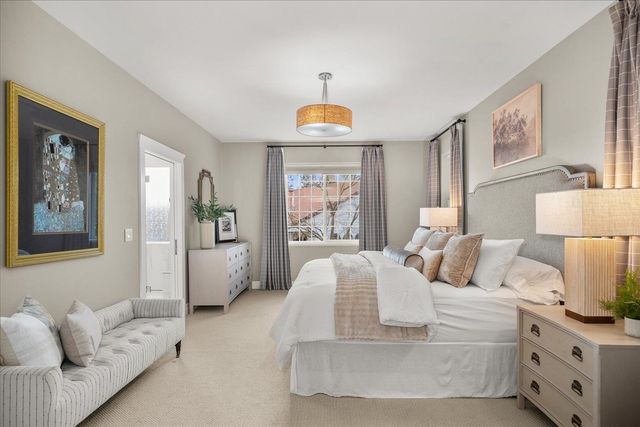 2089 S Parkwood Cir, Spokane, WA 99223