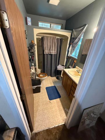 728 Lincoln Street, Red Bluff, CA 96080