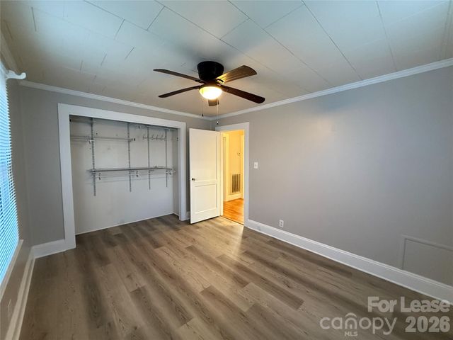 225 Hickory Drive, Mooresville, NC 28115