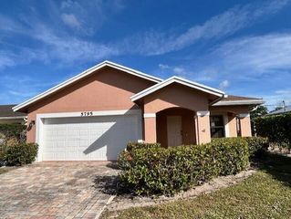 5795 SE Mitzi Lane, Stuart, FL 34997