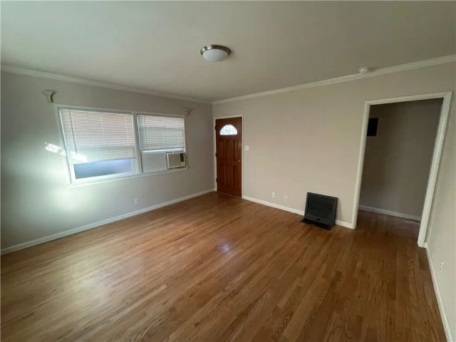 3311 W Alameda E, Burbank, CA 91505