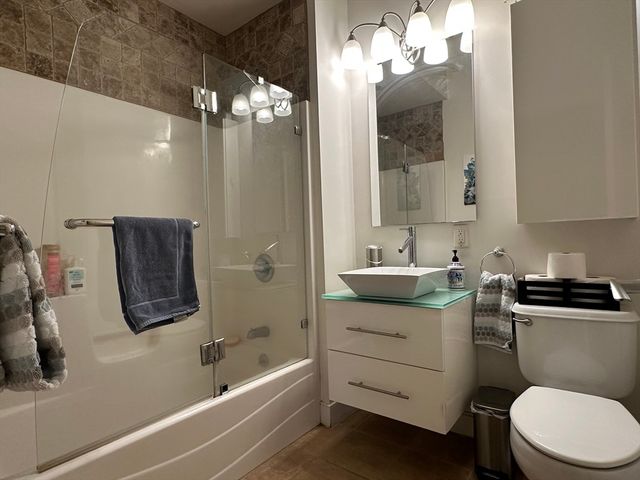 9 Gardner Street 10, Boston, MA 02134